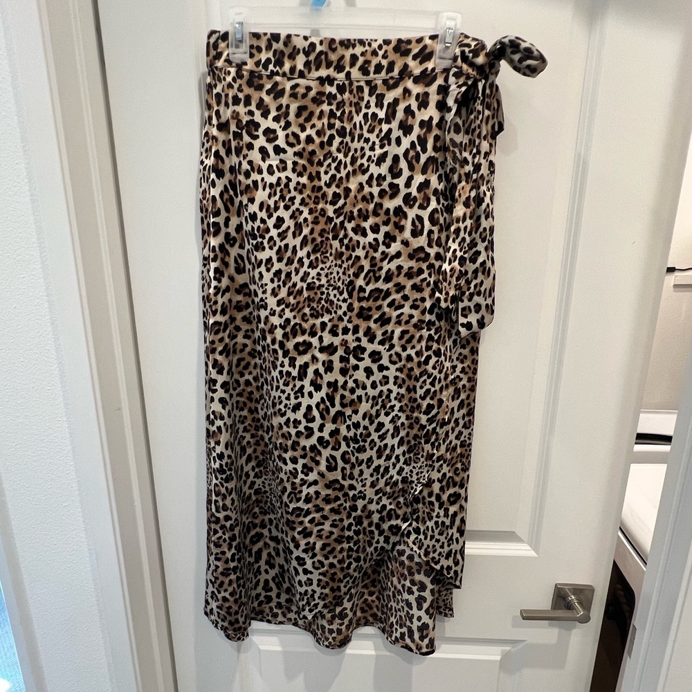 Leopard Print Midi Skirt